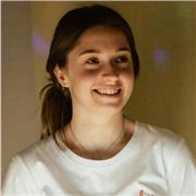 Je donne des cours d'anglais en ligne (possibilité de faire à domicile dans le secteur de Lisieux). Niveau collège/lycée.